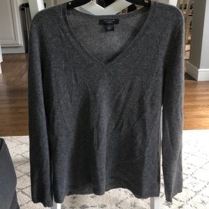 Ann Taylor Factory V-neck Gray Cashmere Sweater